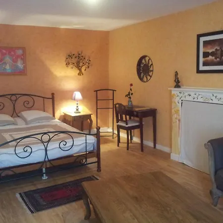 Chambres D'hotes La Maison Du Graal Bed & Breakfast Paimpont
